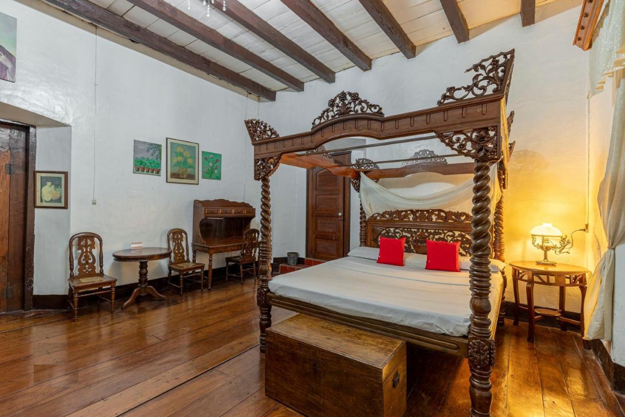 Villa Angela Heritage House Vigan Eksteriør bilde